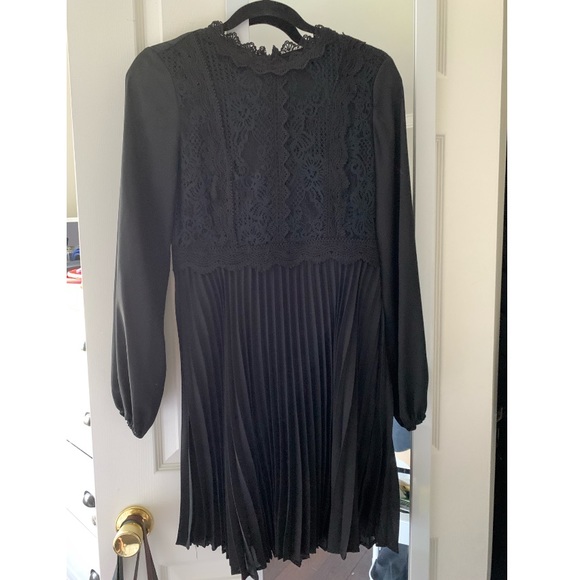 SHEIN Size M Lace Dress - Picture 1 of 1
